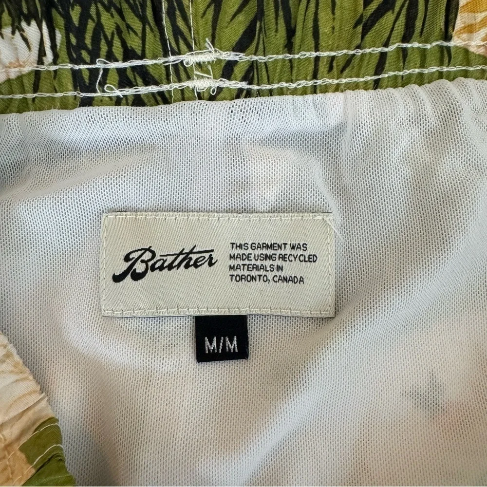Bather The Koi Pond Men’s Swim Trunks Medium